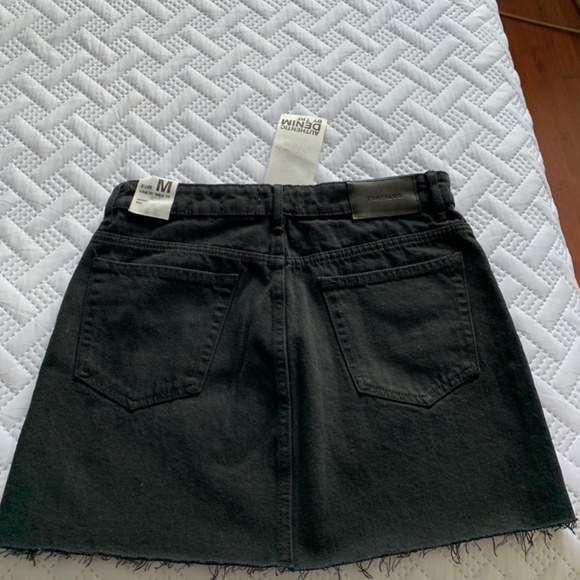 Jean skirt - Picture 2 of 2